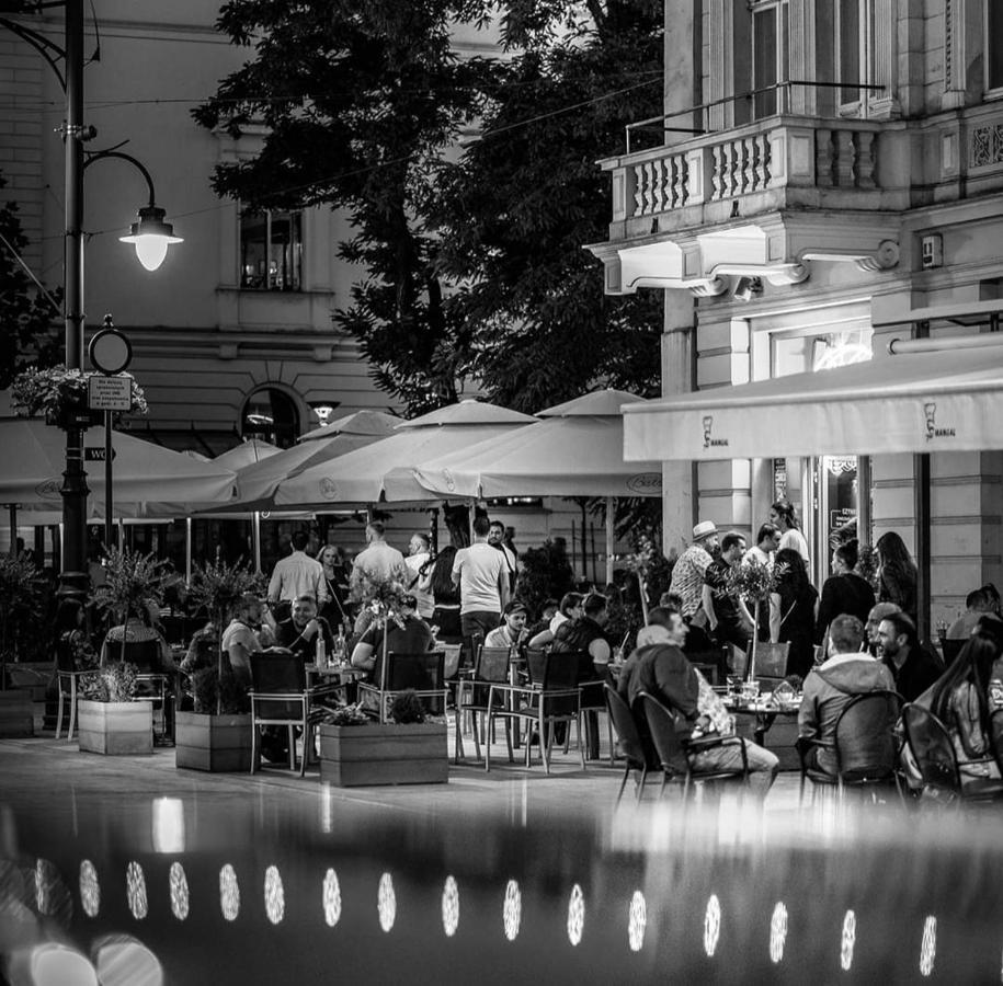 Hollywood Piotrkowska Klimat,jakosc,styl *